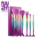 TARTE MINUTES TO MERMAID BRUSHES