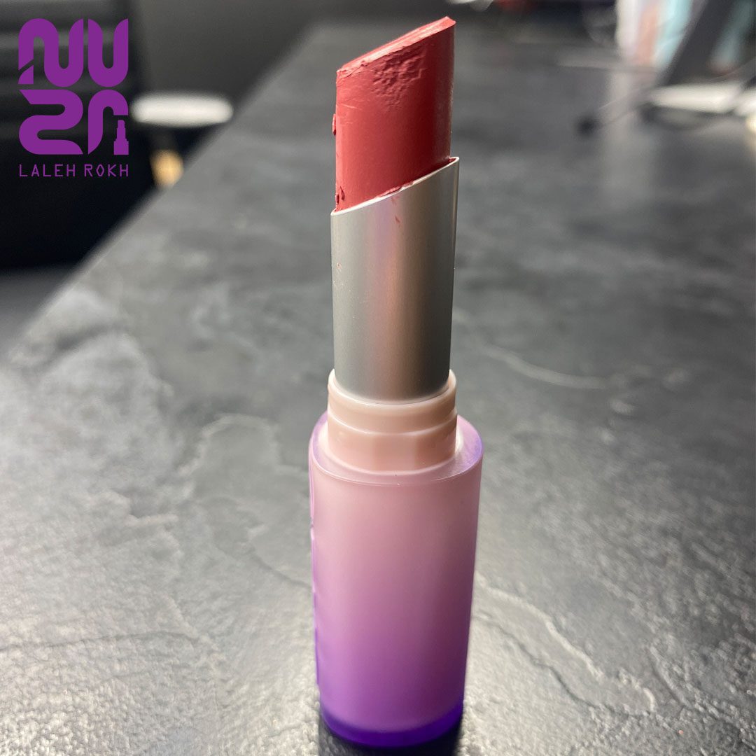 SHEGLAM Dynamatte boom long-lasting matte lipstick broken a bold plan7 رژلب جامد مات بادوام داینامَت بووم شیگلم(رنگ آسیب دیدهa bold planشماره 7)| SHEGLAM Dynamatte boom long-lasting matte lipstick broken a bold plan7 - تصویر 1